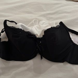Fredericks of Hollywood Bra